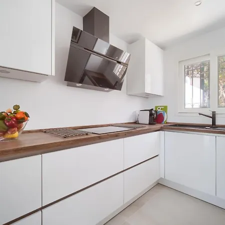 31 Miraflores Jardin B, Gorgeous Views, Pool, Wifi Апартаменты *